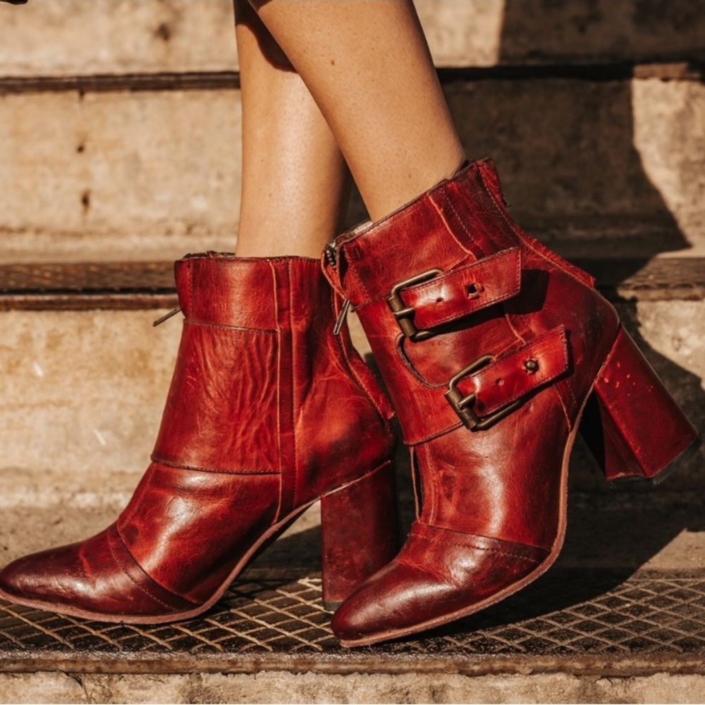 SOLD Freebird By Steven Joey Leather Ankle Boot - Picture 1 of 16